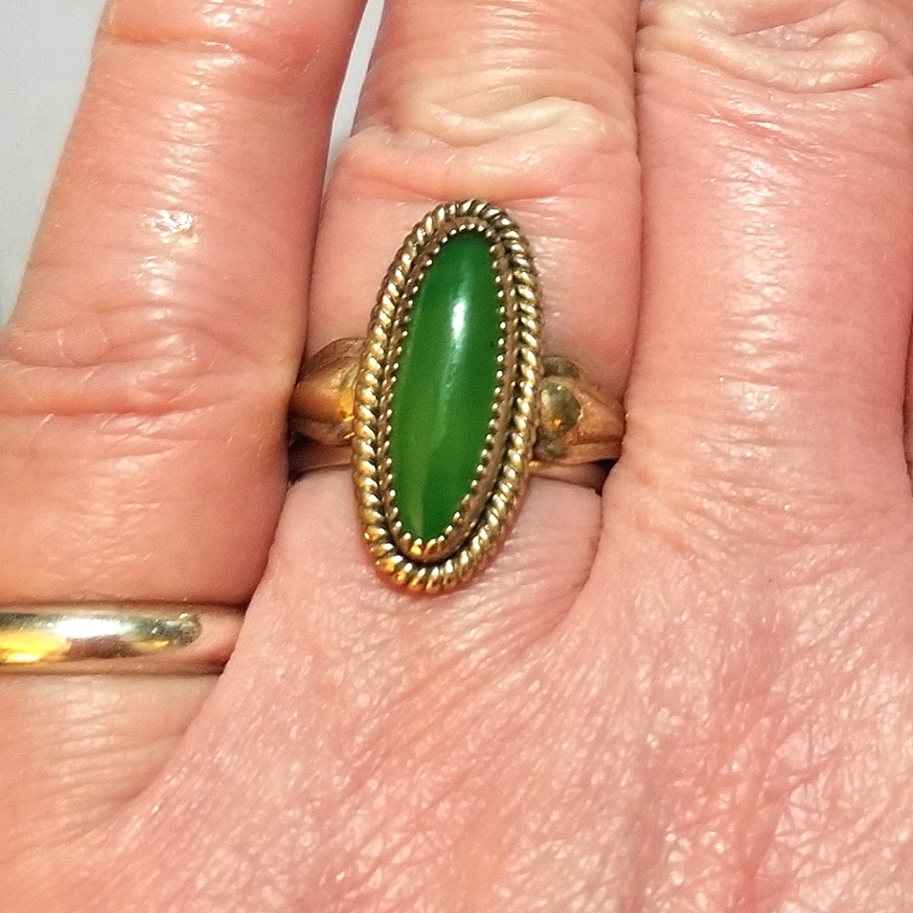 1930s Antique Pacific Jewelry Company Jade Ring - Picture 2 of 7